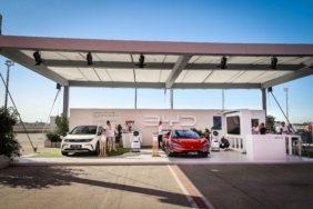 JAECOO ve OMODA, 2025'te Hibrit Marka Lideri Olmayı Hedefliyor! - Dakikada Haber thumbnail