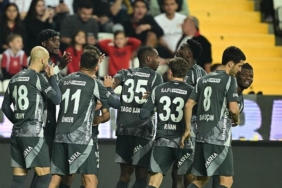 Samsunspor Transfer Dönemi: Yüksel Yıldırım'dan Tarihi Yatırım! - Dakikada Haber thumbnail