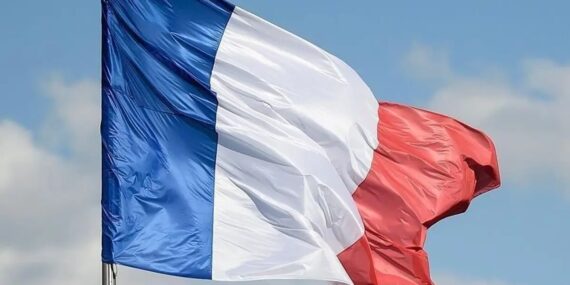 Fransa'da Şarap Üreticileri Eylem İçin Hazırlanıyor - Dakikada Haber Fransa'da Şarap Üreticileri Eylem İçin Hazırlanıyor