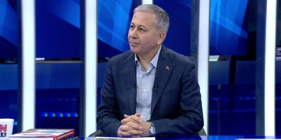 Trafikte Yeni Dönem: İçişleri Bakanı Yerlikaya Detayları Açıkladı - Dakikada Haber Trafikte Yeni Dönem: İçişleri Bakanı Yerlikaya Detayları Açıkladı